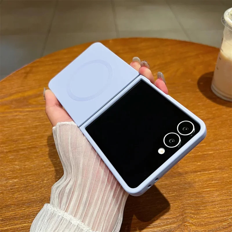เคสโทรศัพท์ซิลิโคนเหลวแบบนิ่ม  - Liquid Silicone Magnetic Phone Case บทวิจารณ์และราคา